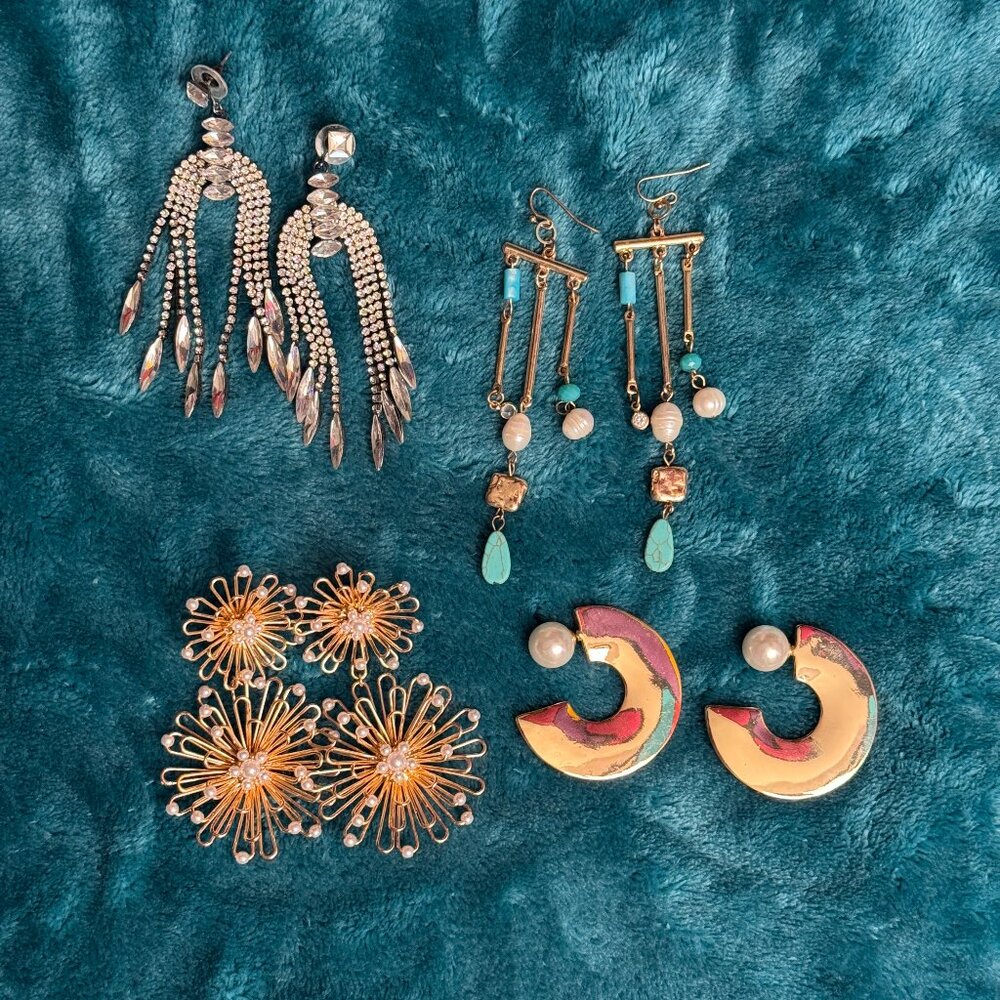 Express Earrings Set of 4